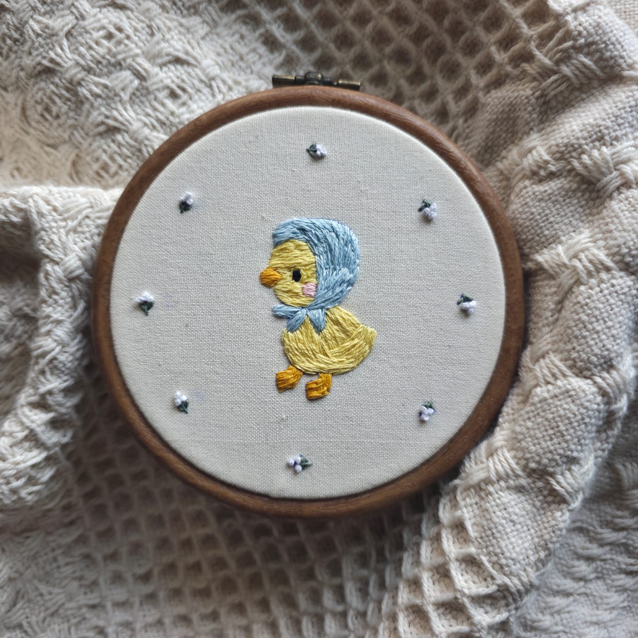 Ducky with a bonnet